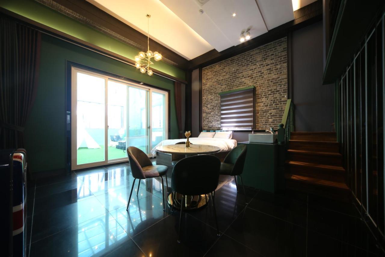 Hotel Yeogiatte Daegu Station Exteriér fotografie